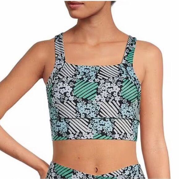New People Movement Under Control Sports Bra and leggings set  size M - Picture 3 of 10